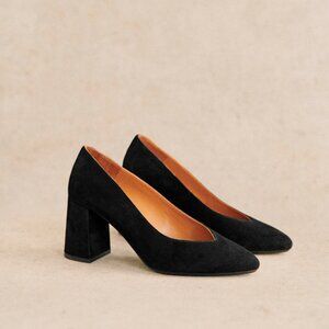 EUC Sezane Alice High Heel Pumps Size 38 Black Suede